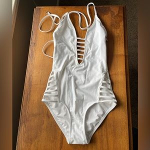 Women’s one piece swim XS